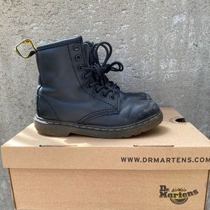 Dr Martens Children’s Size 11 Boot